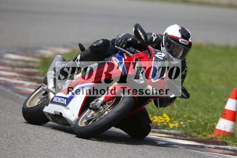 /Archiv-2024/29 12.06.2024 MOTO.CH Track Day ADR/Gruppe gelb/29